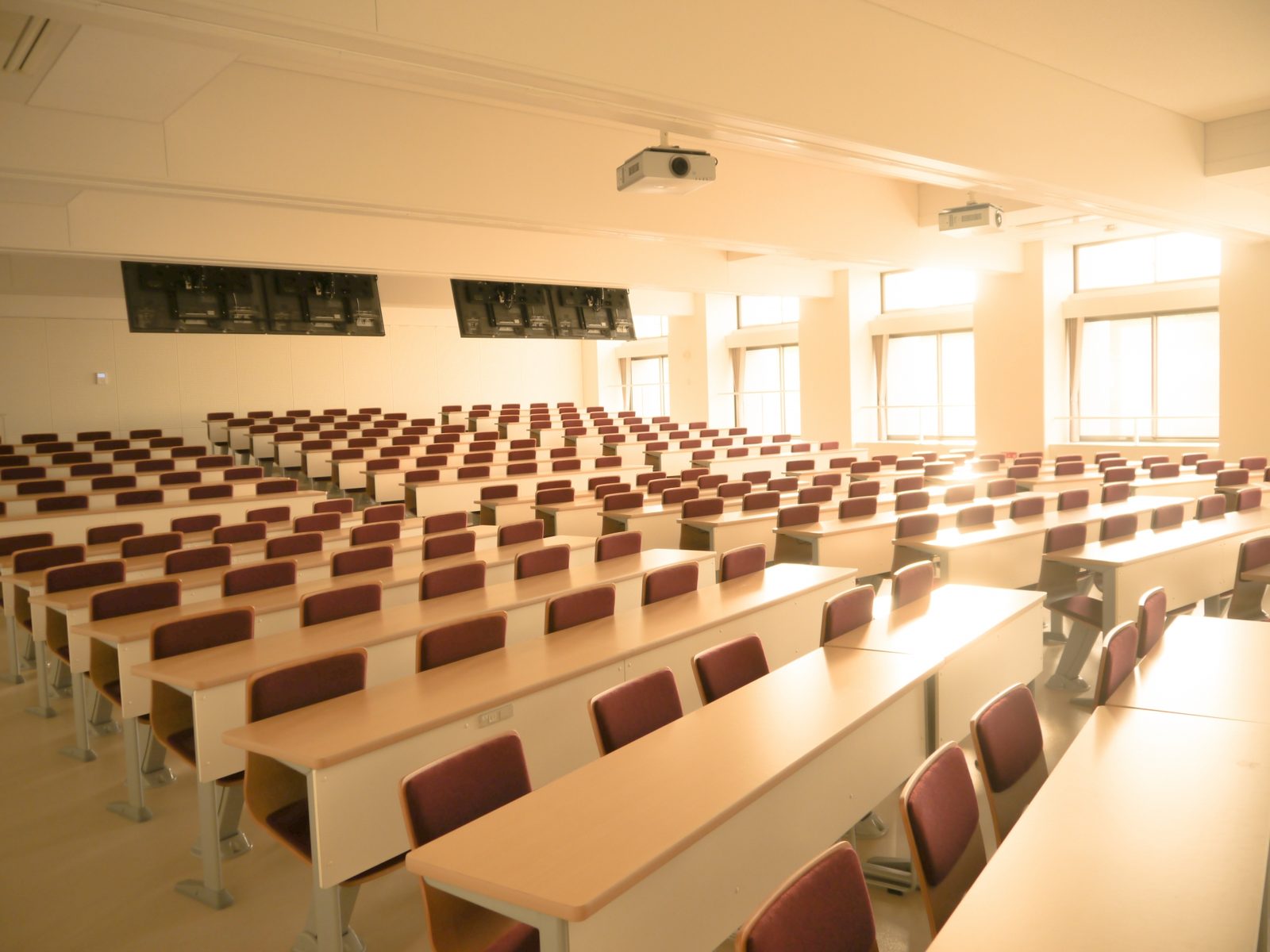 資格を取って終わり？｜安全な技術を続けるために必要な学び